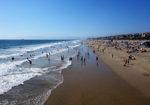 What are the top attractions in Manhattan Beach