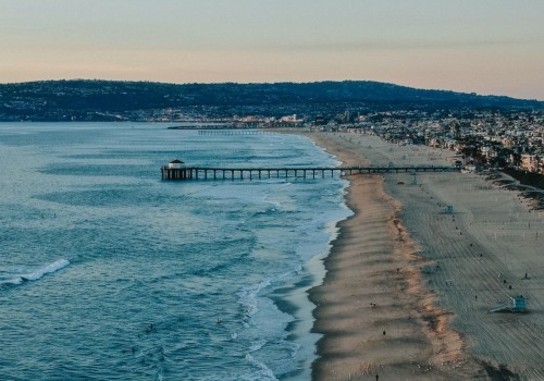 What are the top attractions in Manhattan Beach, California?